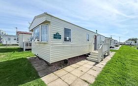 8 Berth Caravan At Eastgate Holiday Park In Skegness Ref 58012D